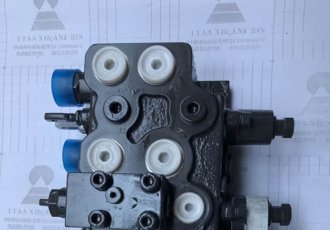 ZOOMLION mobile crane chassis control valve 1010300777 