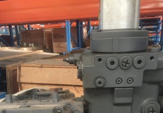 ZOOMLION crawler crane main pump  1010000048